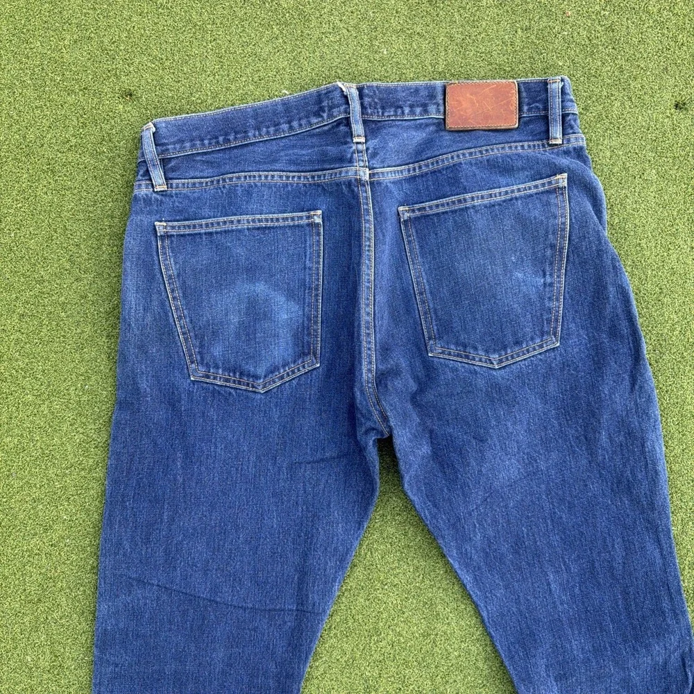 Taylor Stitch great size
